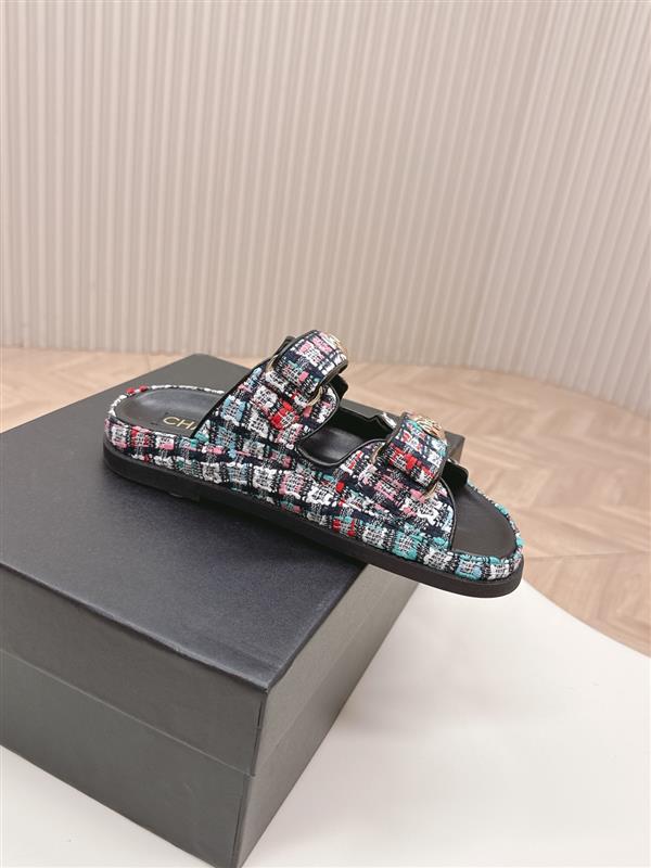 20251128184439561 280